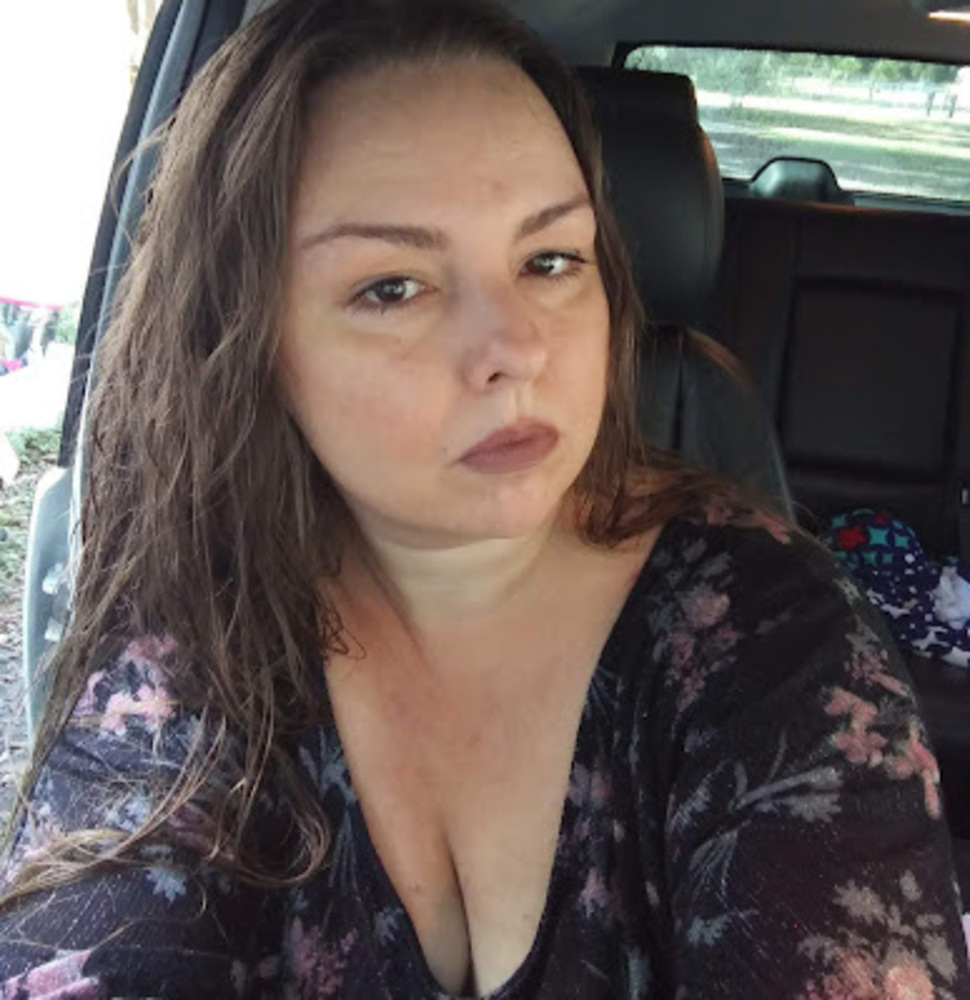 Meet your Posher, Jennifer